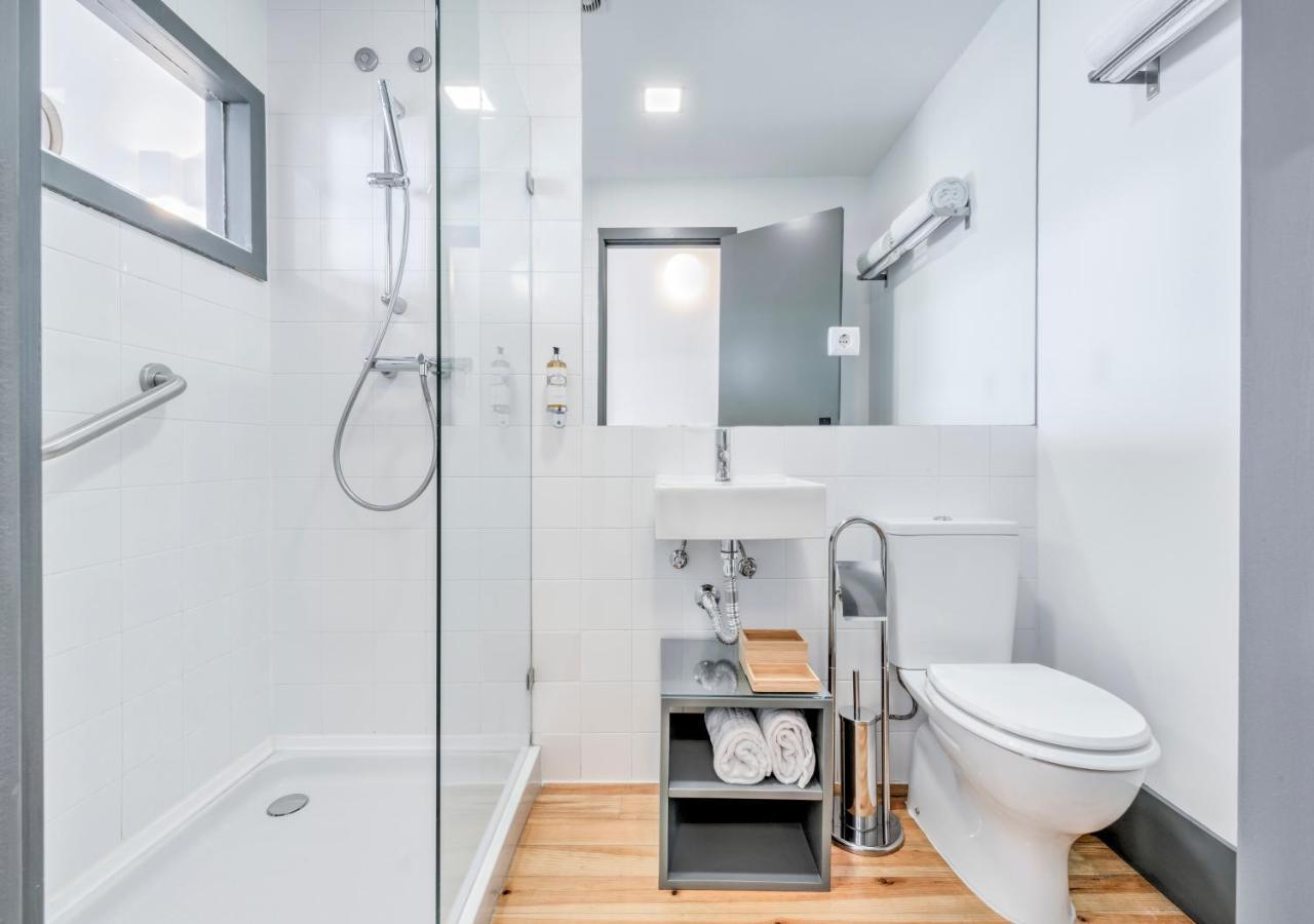 Oporto Street Fonte Taurina - Riverfront Suites (Adults Only) Стая снимка