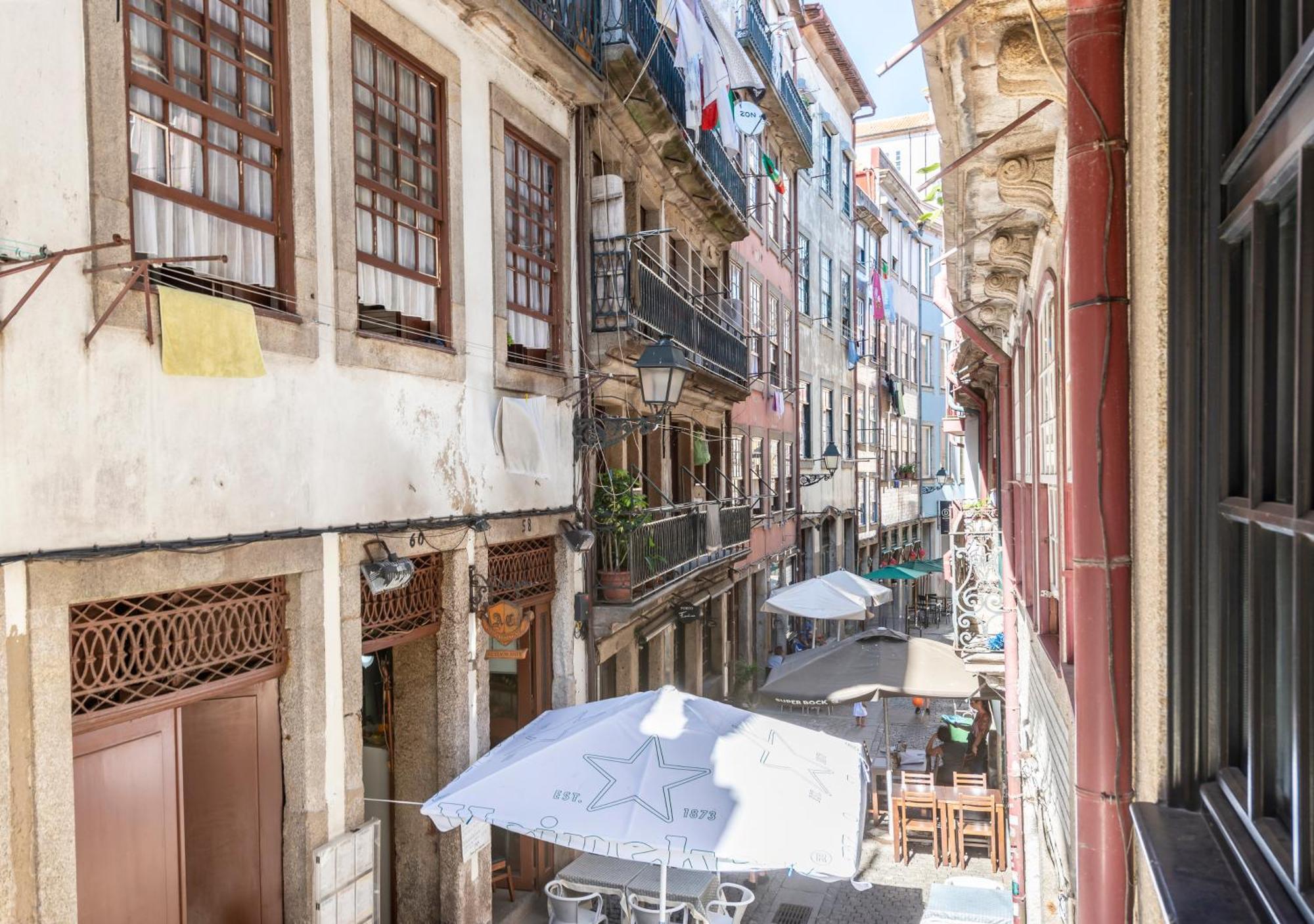Oporto Street Fonte Taurina - Riverfront Suites (Adults Only) Стая снимка
