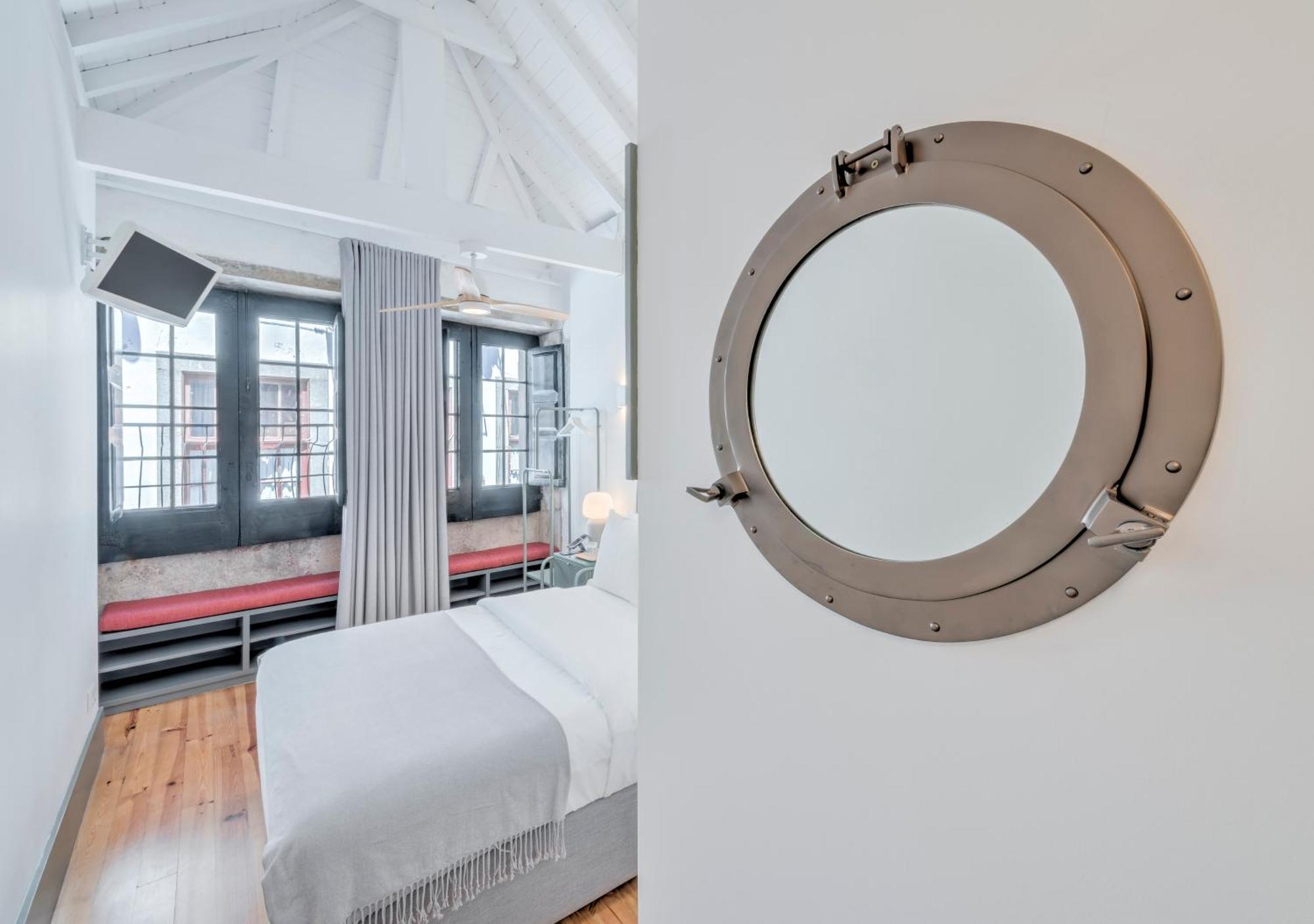 Oporto Street Fonte Taurina - Riverfront Suites (Adults Only) Стая снимка
