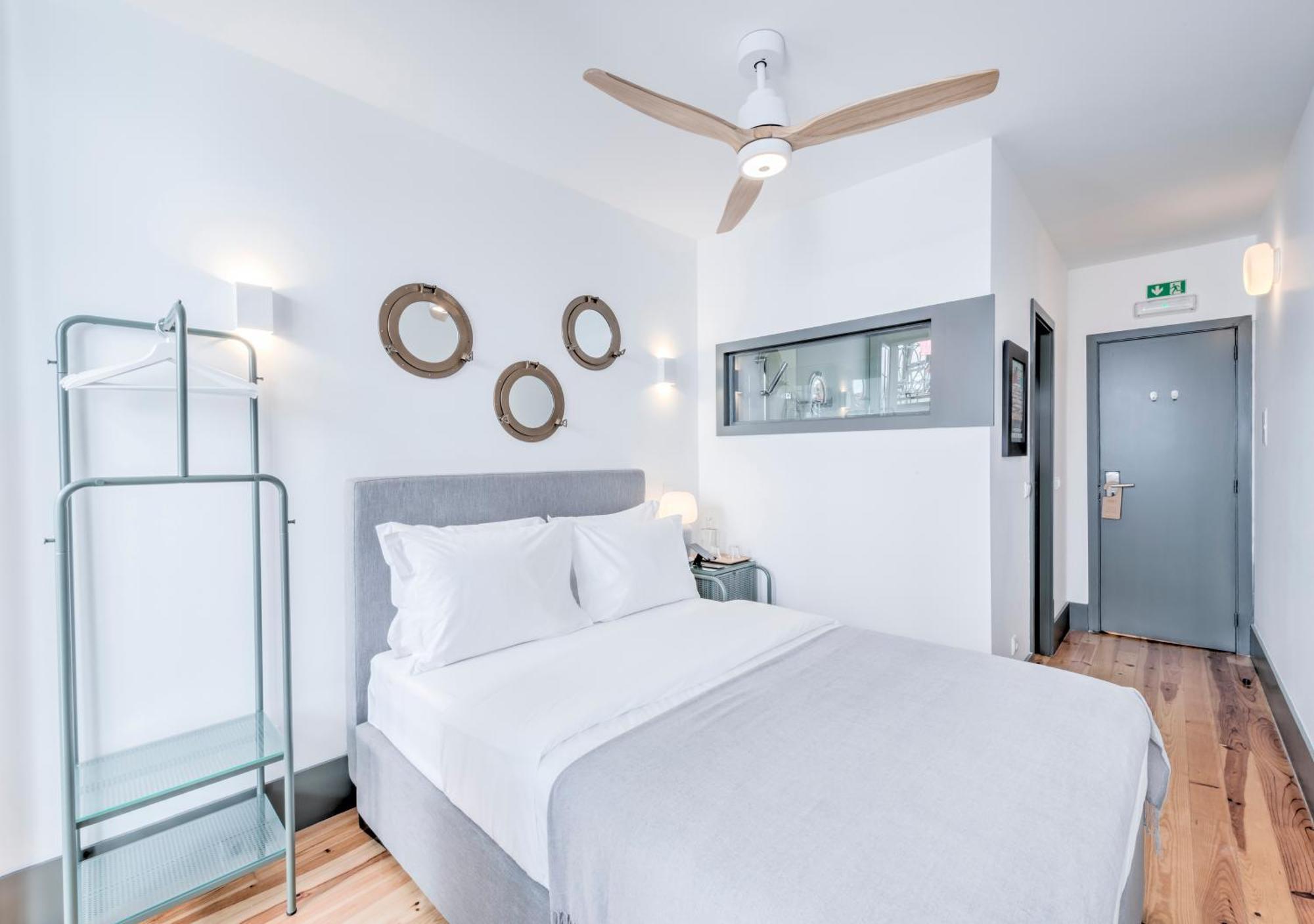 Oporto Street Fonte Taurina - Riverfront Suites (Adults Only) Стая снимка