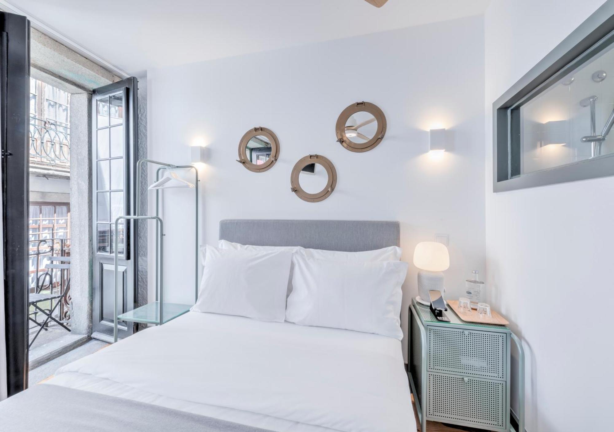 Oporto Street Fonte Taurina - Riverfront Suites (Adults Only) Стая снимка