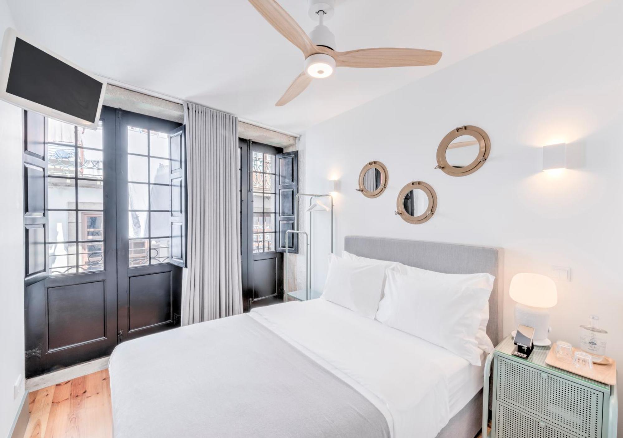 Oporto Street Fonte Taurina - Riverfront Suites (Adults Only) Стая снимка