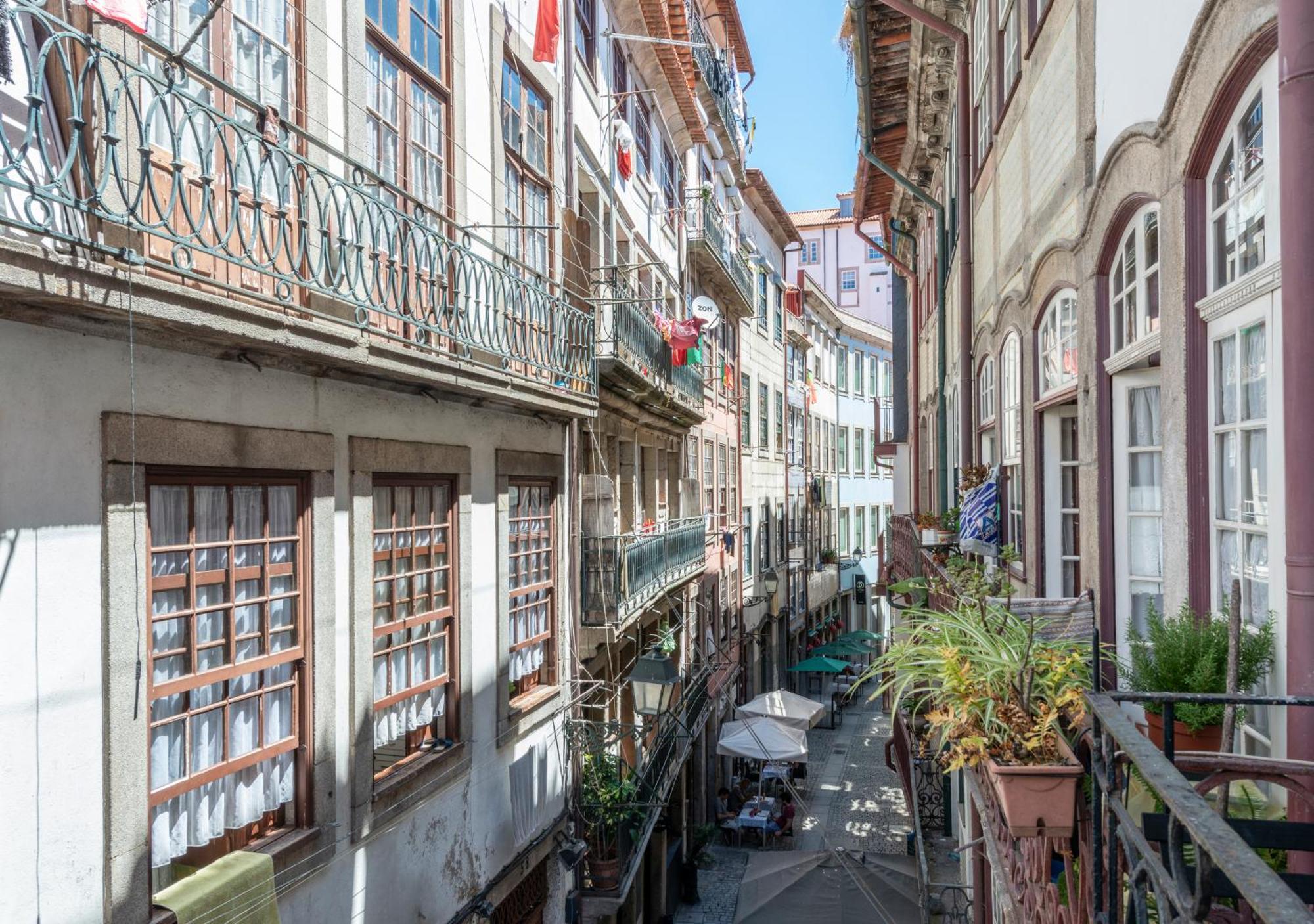 Oporto Street Fonte Taurina - Riverfront Suites (Adults Only) Стая снимка